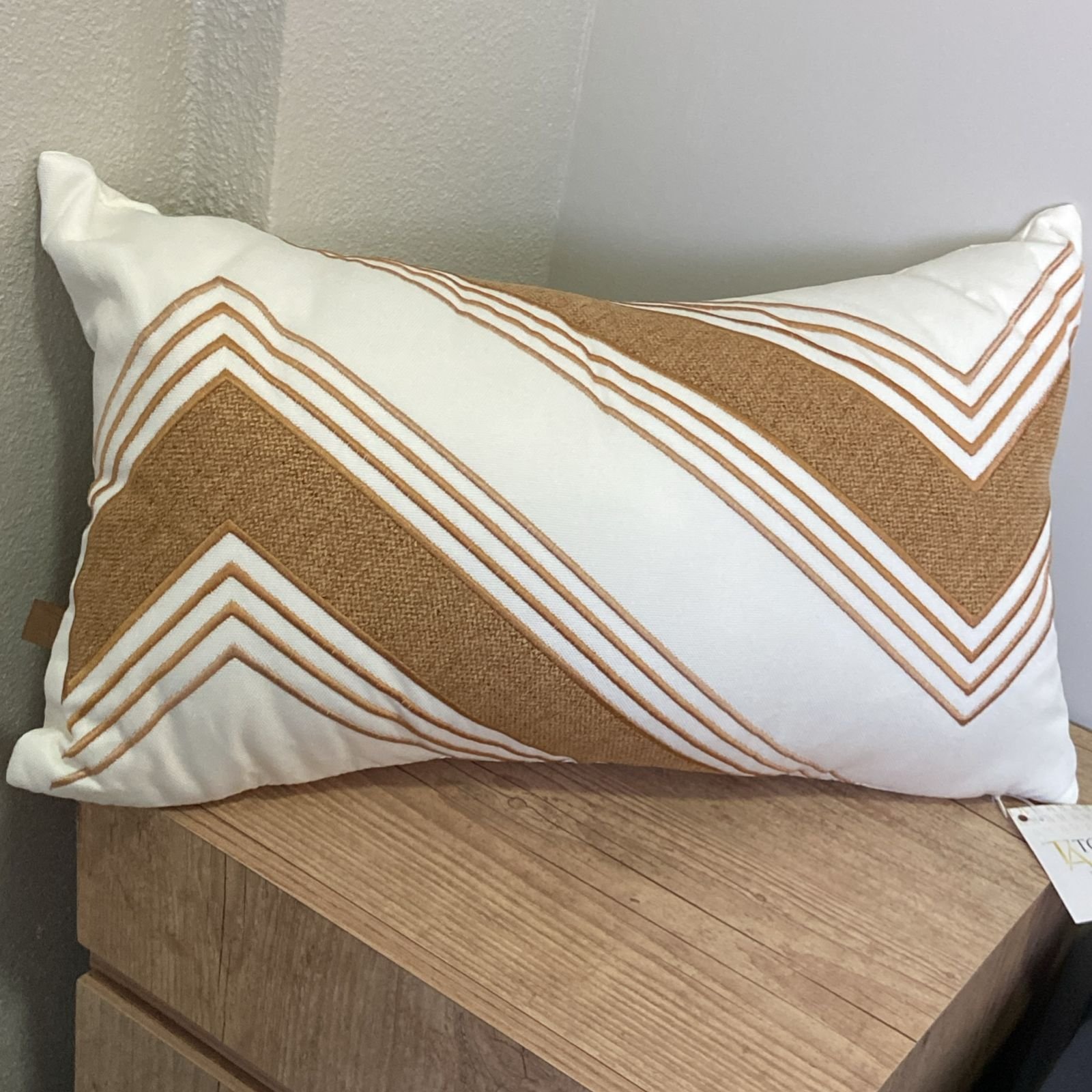 ALMOFADA 35X58CM ESTHER 04 ESPECIAL 250-C LINHO OCRE-Imagem 2